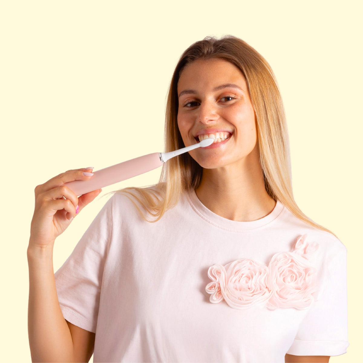 Brosse à dents sonique : comment ça marche et pourquoi l’adopter ?