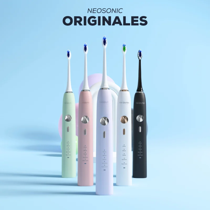 La brosse à dents électrique NEOSONIC de la marque NEOPULSE est disponible en 5 couleurs et 2 motifs.