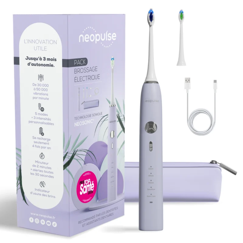 La brosse à dents électrique NEOSONIC lilas est fournie avec deux têtes de brosse souple et ultra-souple, un câble USB-C et une trousse assortie.